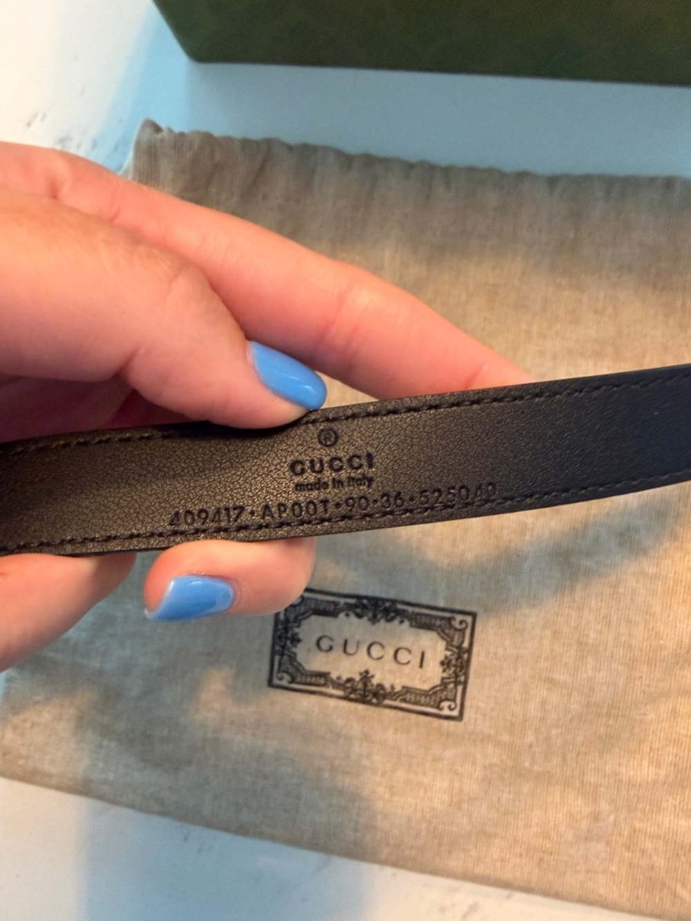 Gucci Black Leather Belt with Gold Double G Buckle - Waist 28 - Picture 3 of 8